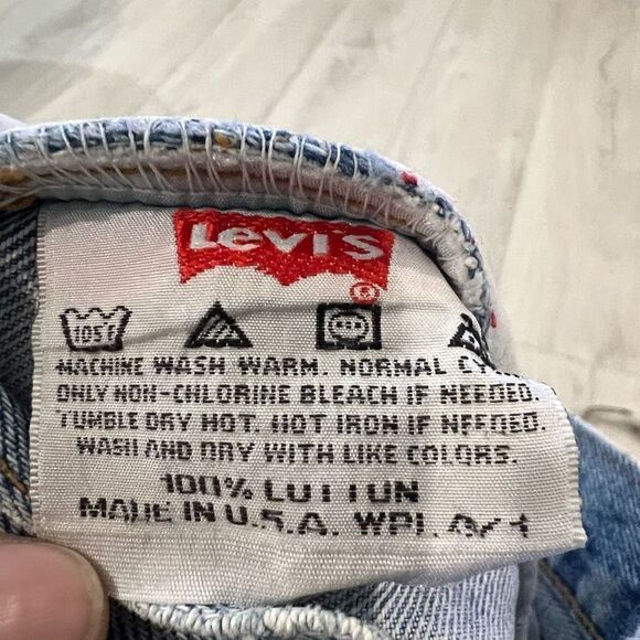 Vintage women’s high rise Levi’s jeans size 29/32 - Picture 4 of 11